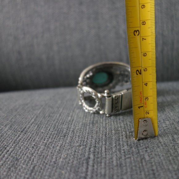 Metal Bracelet with Stone and Magnet Clasp - Picture 14 of 15
